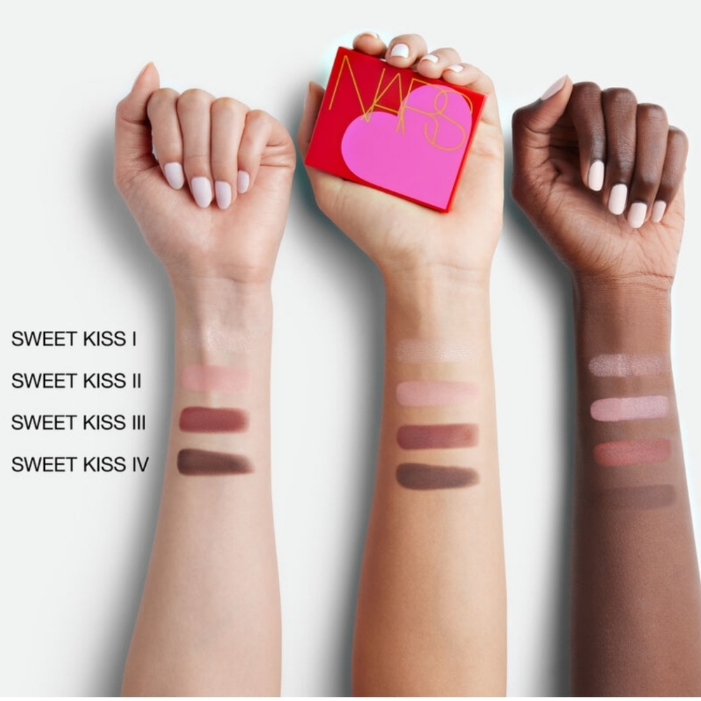 NARS Quad Eyeshadow Palette: Sweet Kiss, .04oz, NIB - Picture 2 of 7